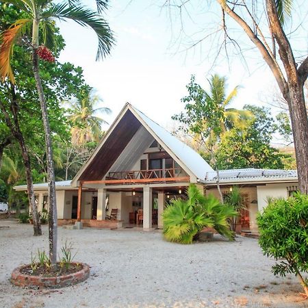 Casa Cecilia Beach Front Playa Santa Teresa  ภายนอก รูปภาพ