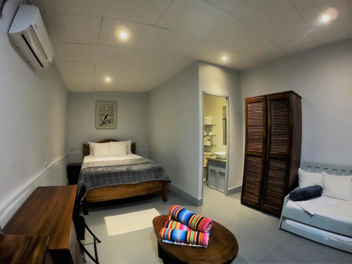 Casa Cecilia Beach Front Playa Santa Teresa  ภายนอก รูปภาพ