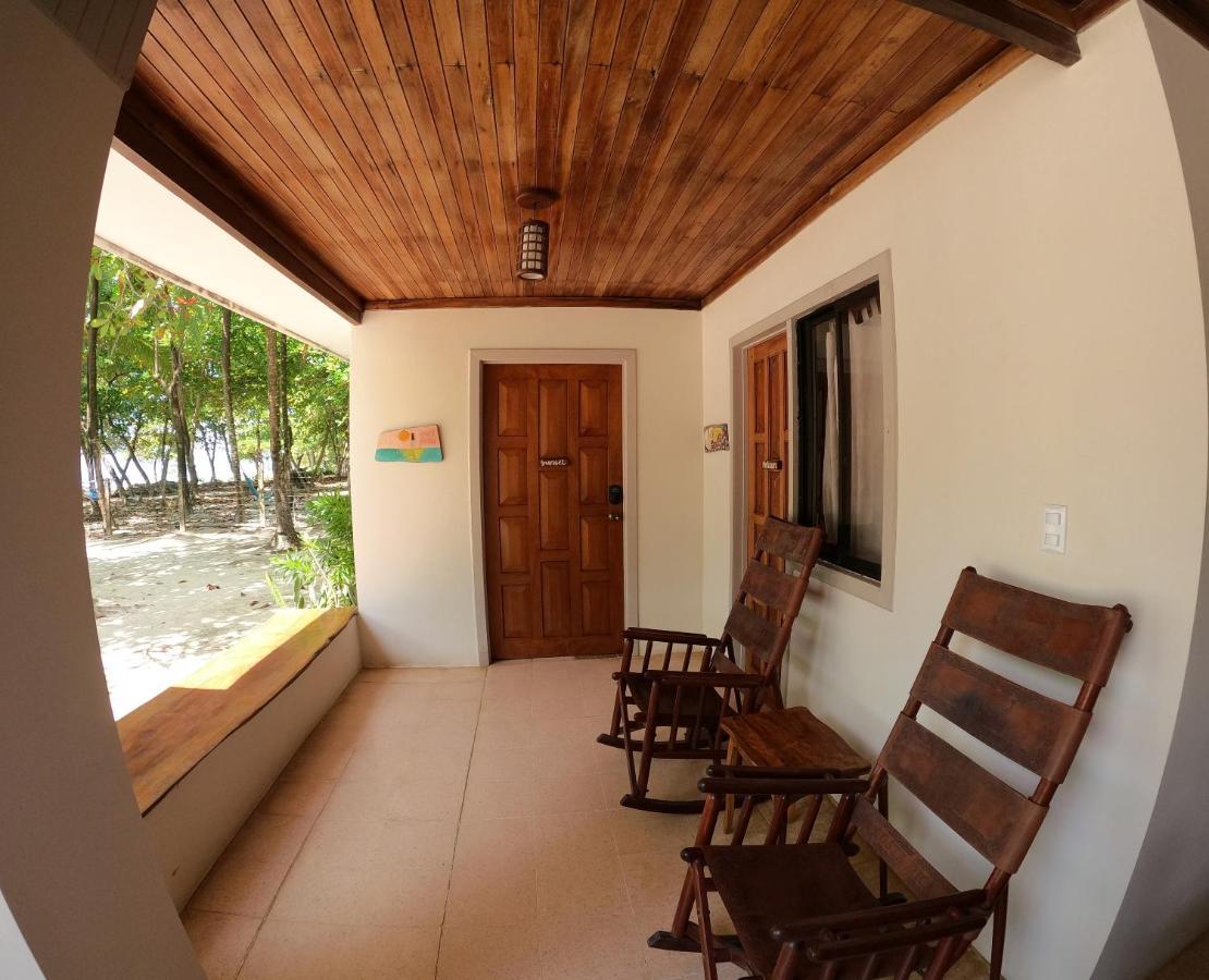 Casa Cecilia Beach Front Playa Santa Teresa  ภายนอก รูปภาพ