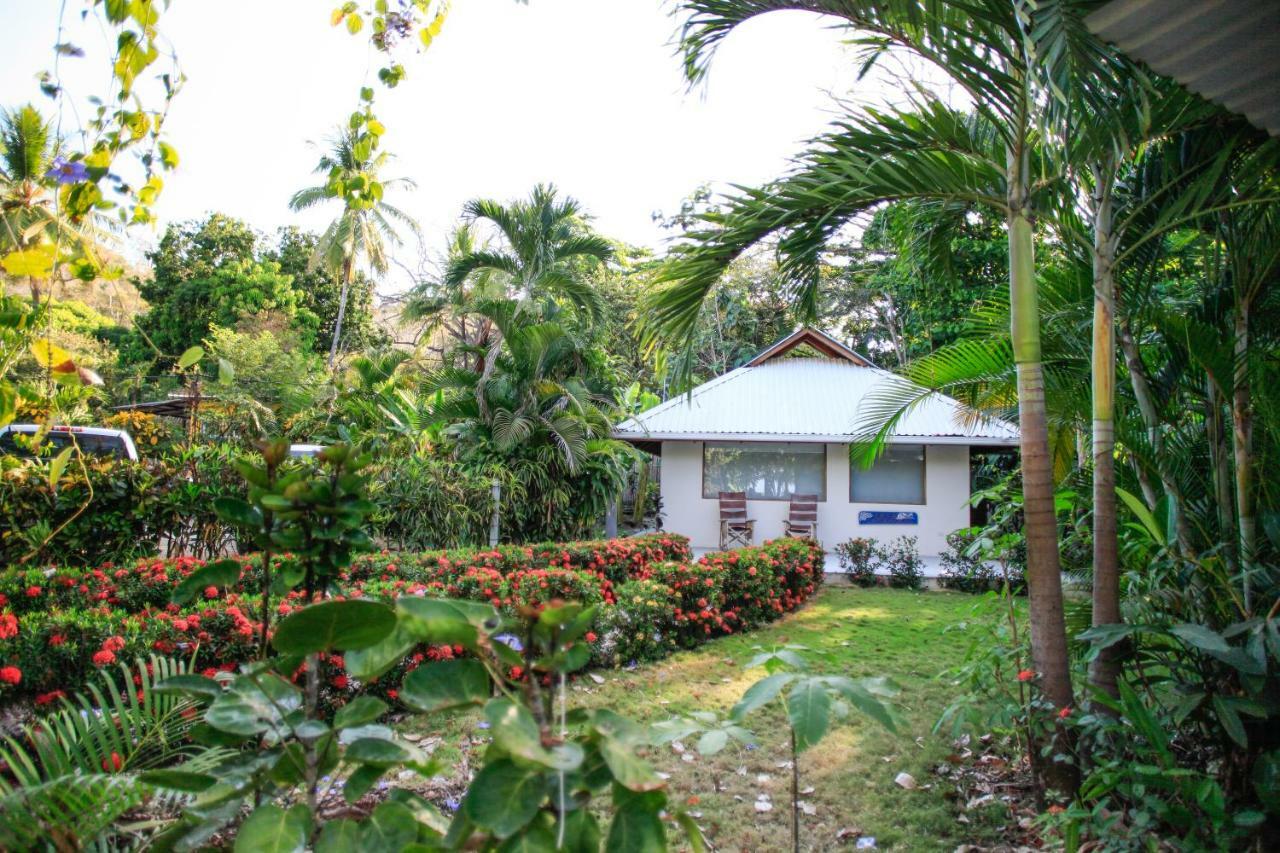 Casa Cecilia Beach Front Playa Santa Teresa  ภายนอก รูปภาพ