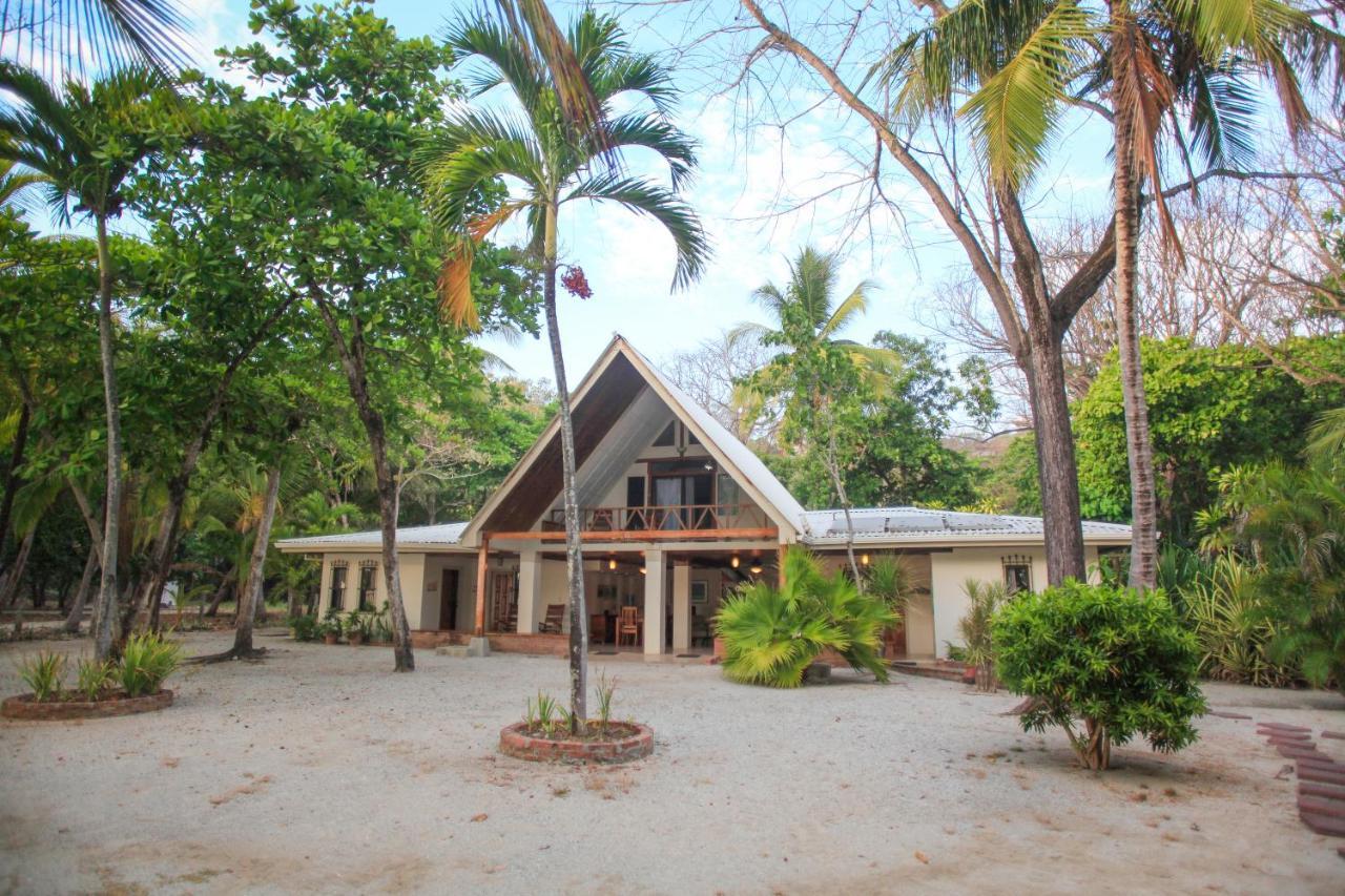 Casa Cecilia Beach Front Playa Santa Teresa  ภายนอก รูปภาพ